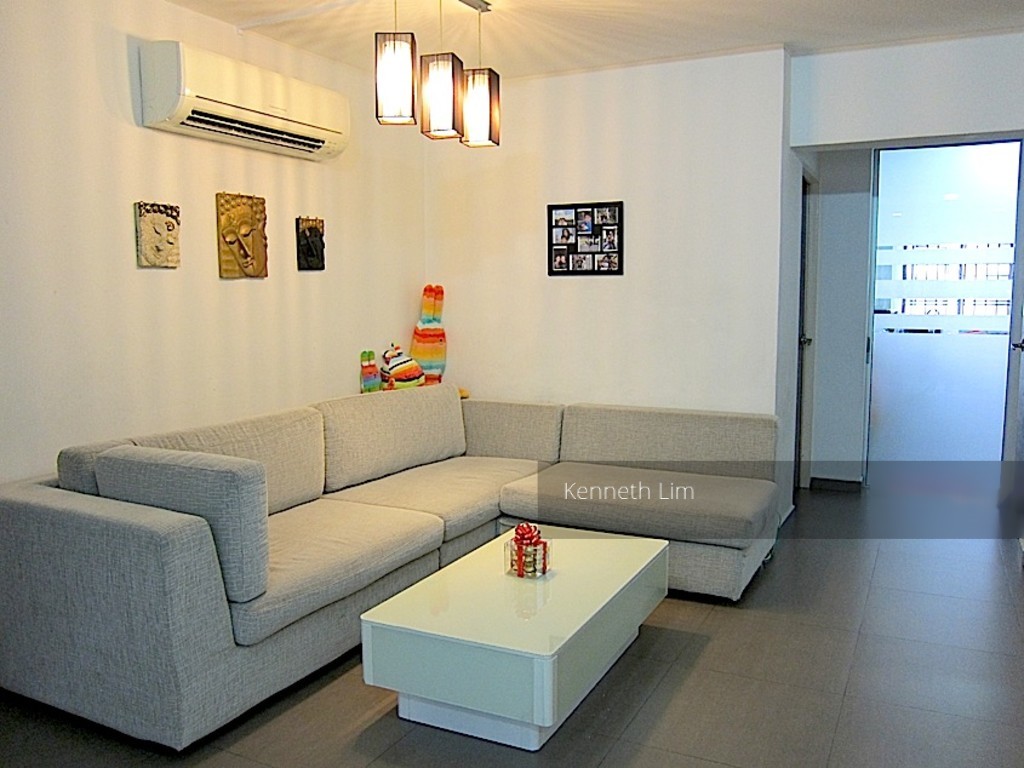 Hougang Street 22 thumbnail photo